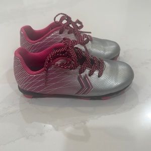 Girls soccer cleats size toddler 9